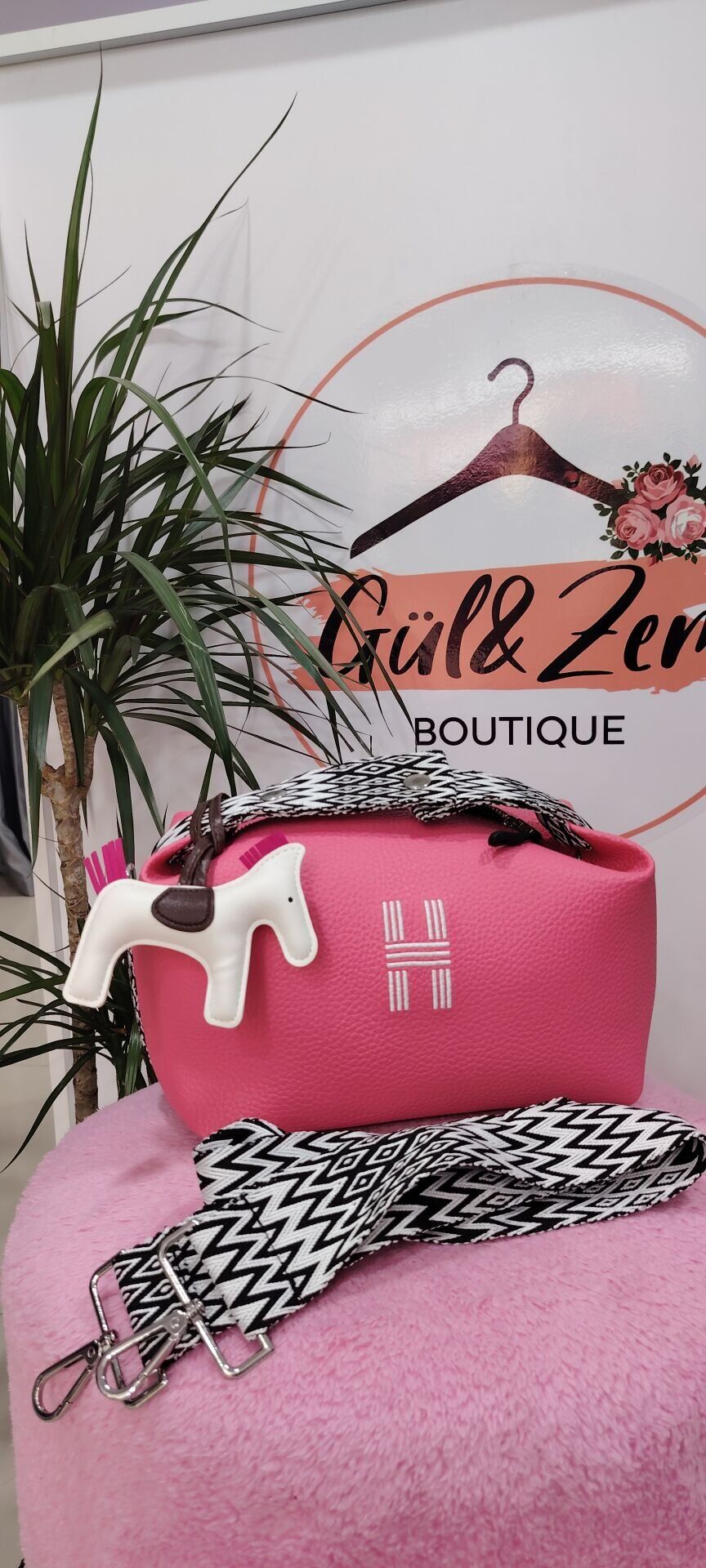 Hermes kol ve el çantası