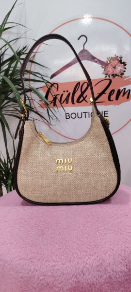 Miu hasır kol çantası