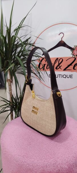 Miu hasır kol çantası