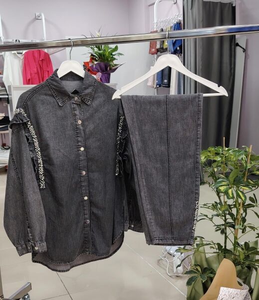 Taş işlemeli kot takım