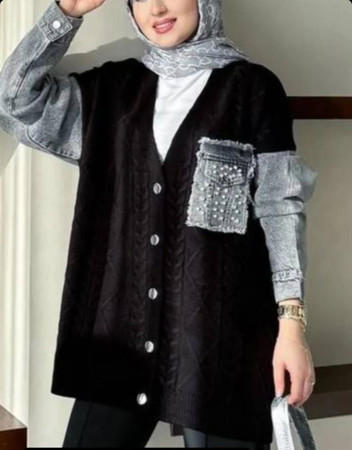 Kot detaylı örme hırka