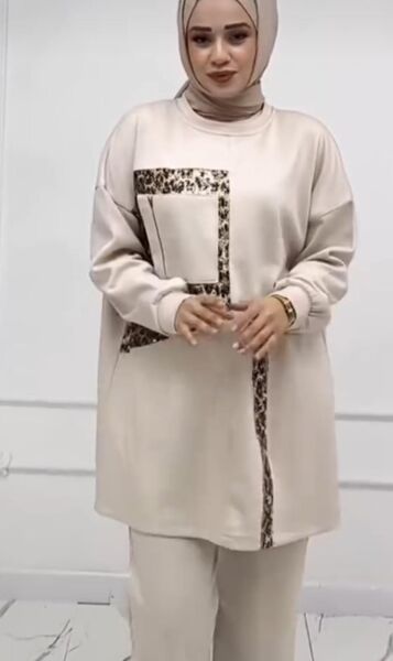 Leopar ve payet detaylı ikili takım