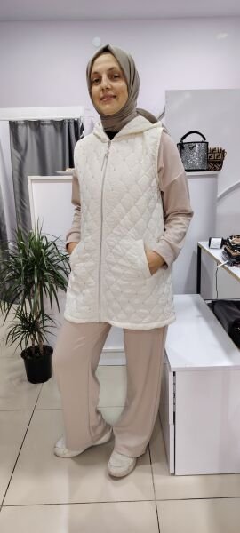 Işıl ışıl taş işli ince kapitone astarlı yelek