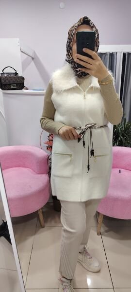 Kemer Detaylı Premium Angora Yelek