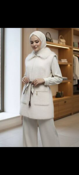 Kemer Detaylı Premium Angora Yelek