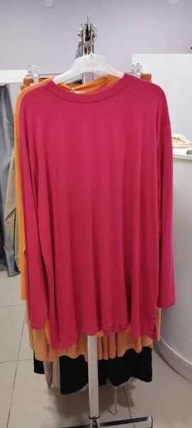 Pembe tunik